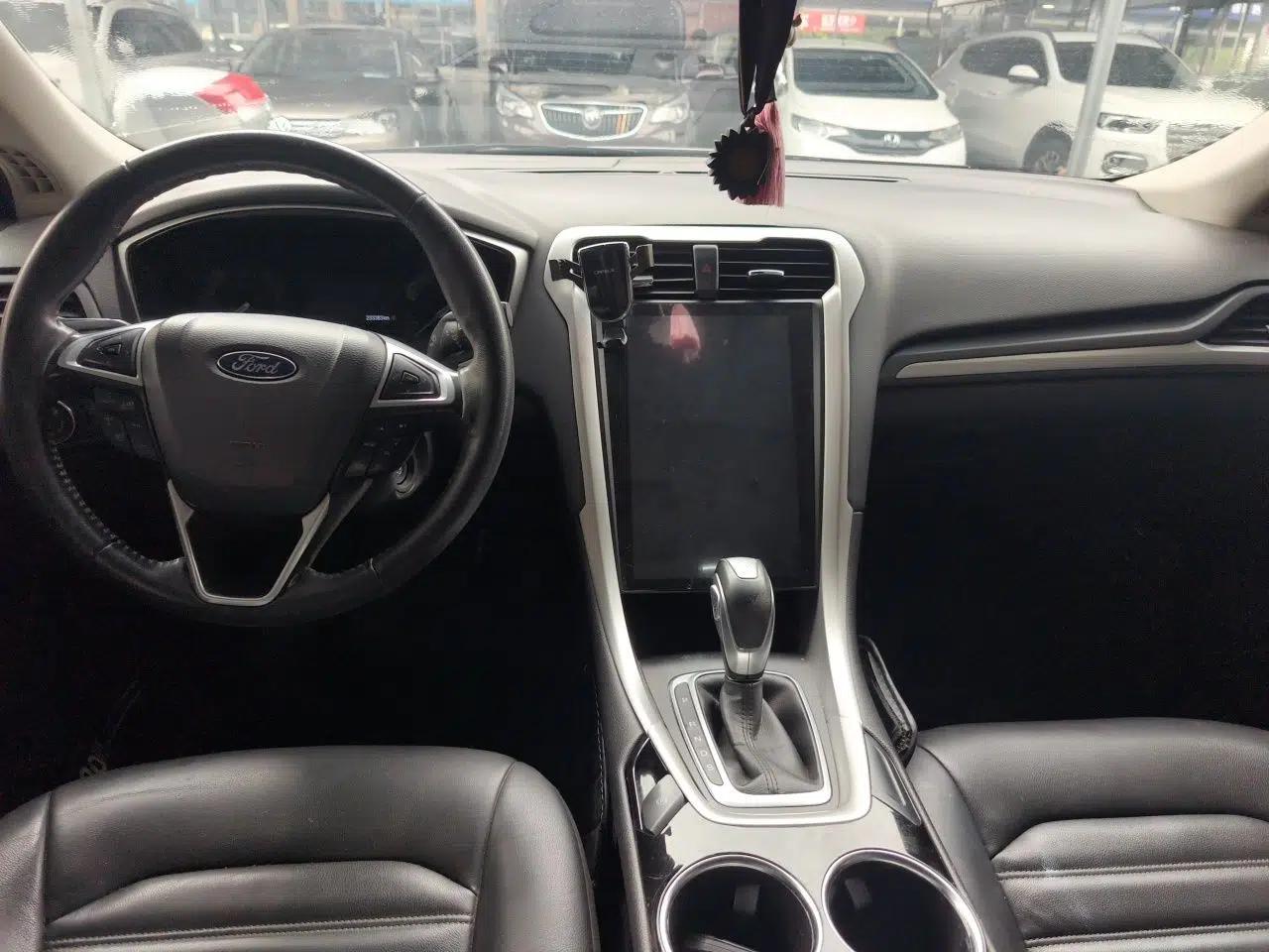 Ford Mondeo 2013 1.5L GTDi180 Fashion Edition — миниатюра 9