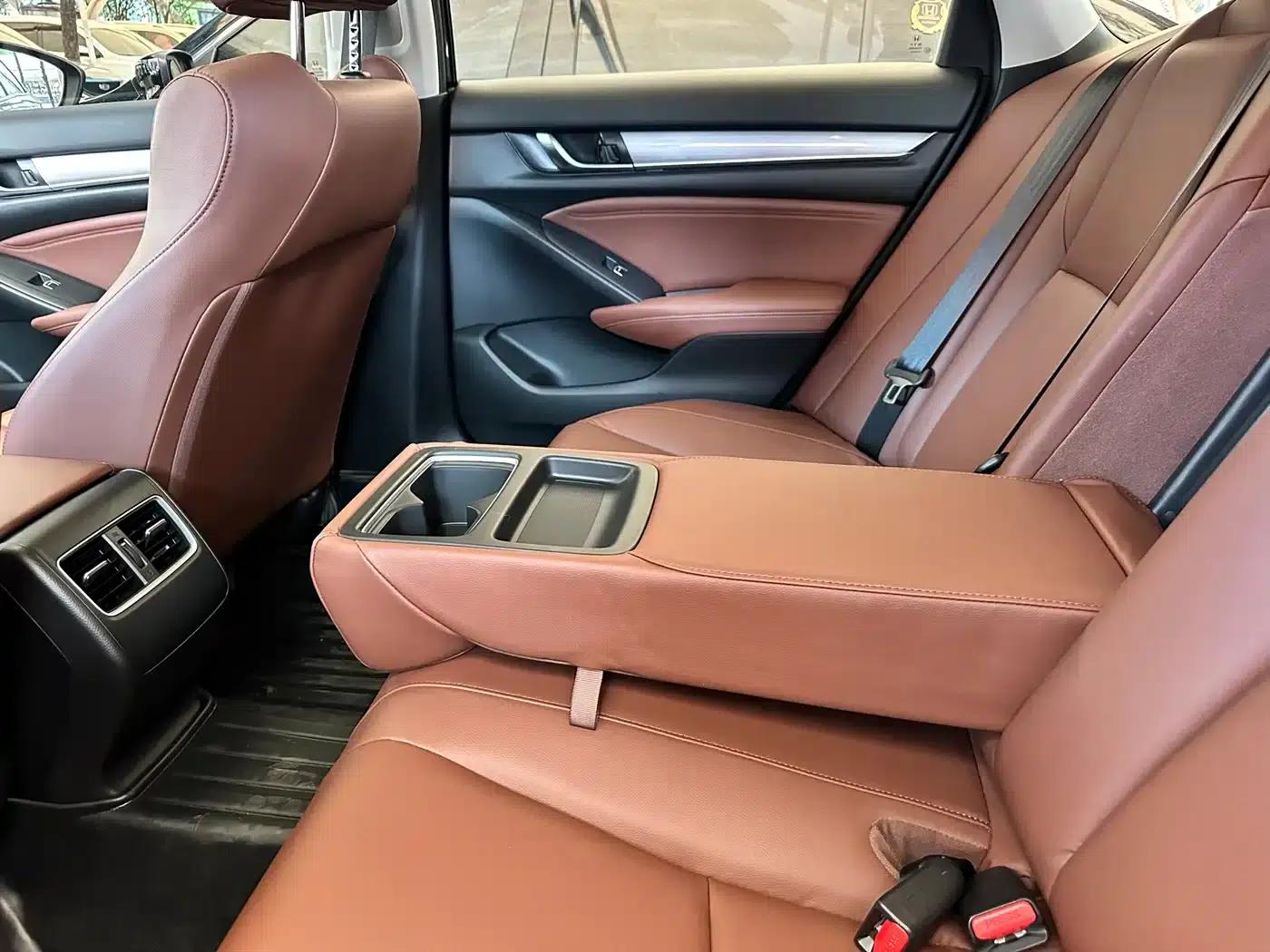 2019 Inspire Hybrid 2.0L Elegant Edition (National VI Emission Standard) — миниатюра 26