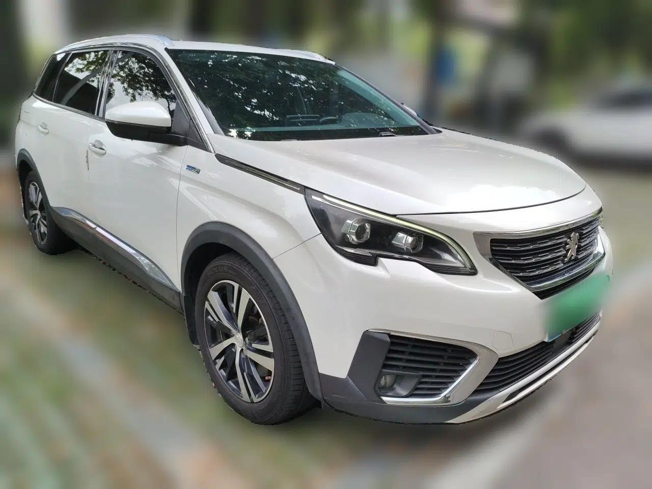 Peugeot 5008 2017 350THP 7-Seater Elite Edition — миниатюра 3