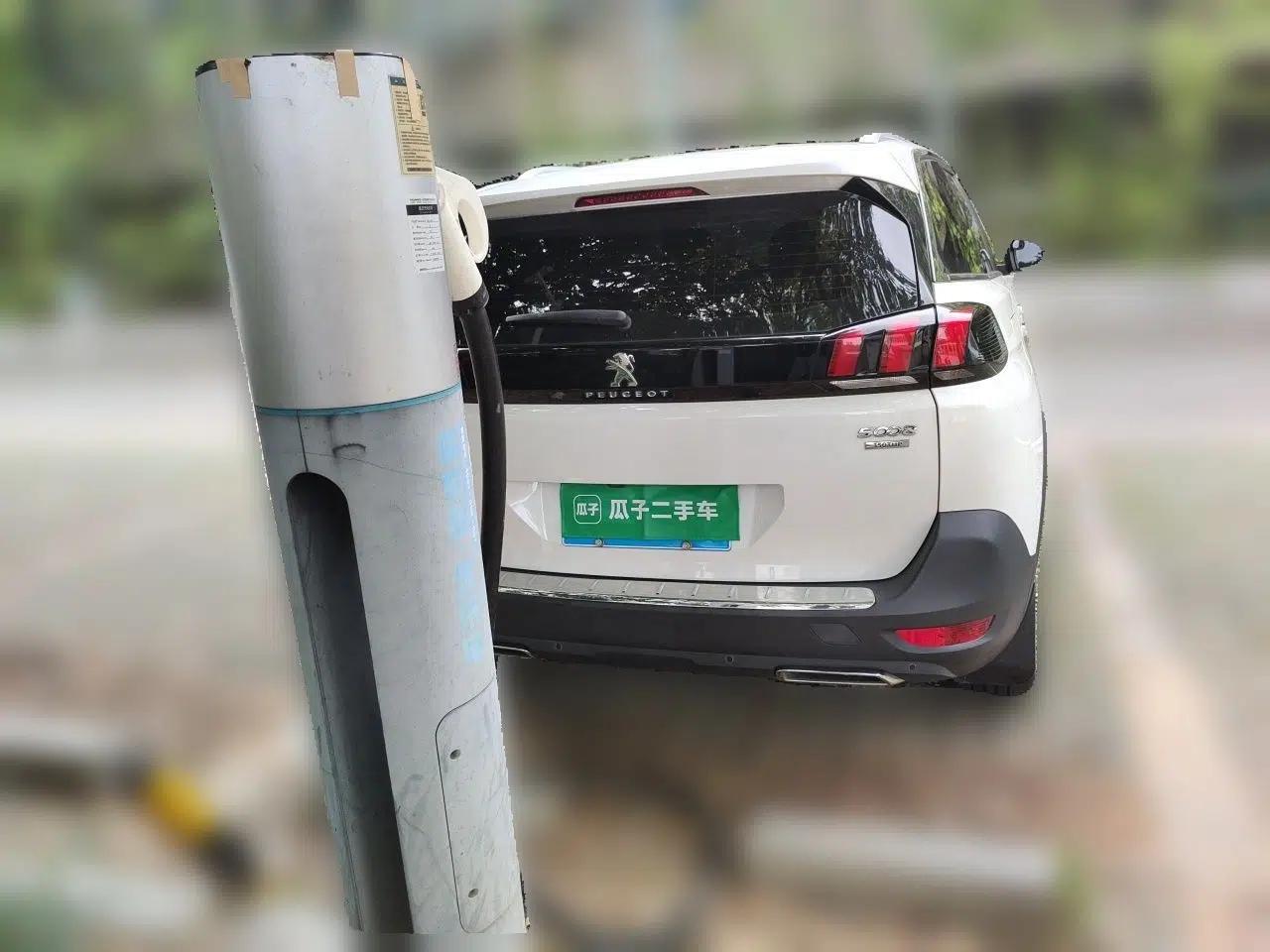 Peugeot 5008 2017 350THP 7-Seater Elite Edition — миниатюра 5