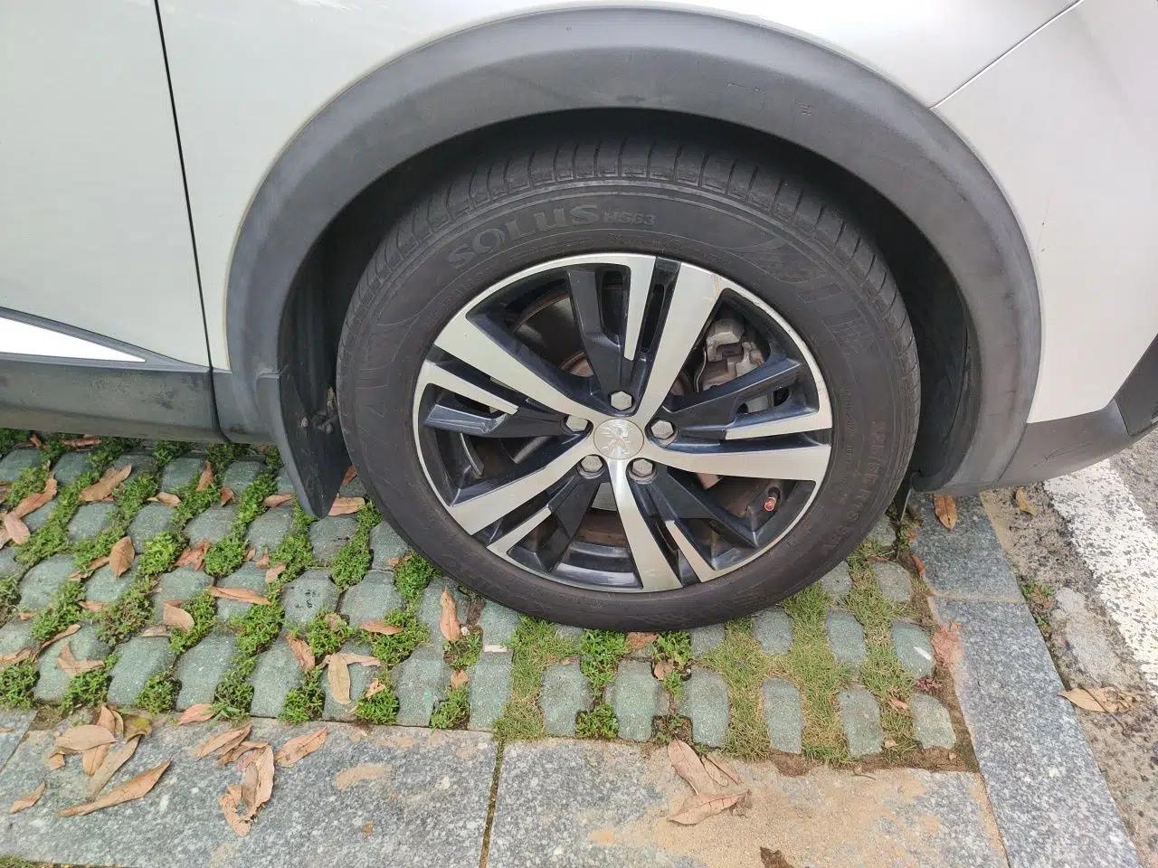 Peugeot 5008 2017 350THP 7-Seater Elite Edition — миниатюра 8