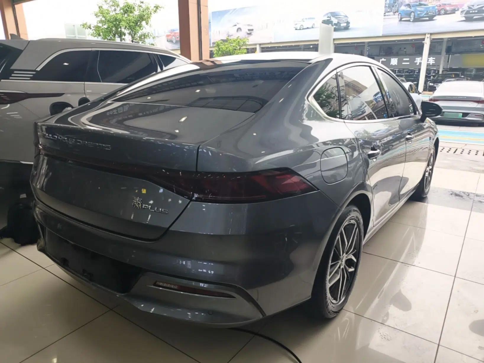 BYD Qin PLUS 2021 DM-i 55KM Flagship Model — миниатюра 6