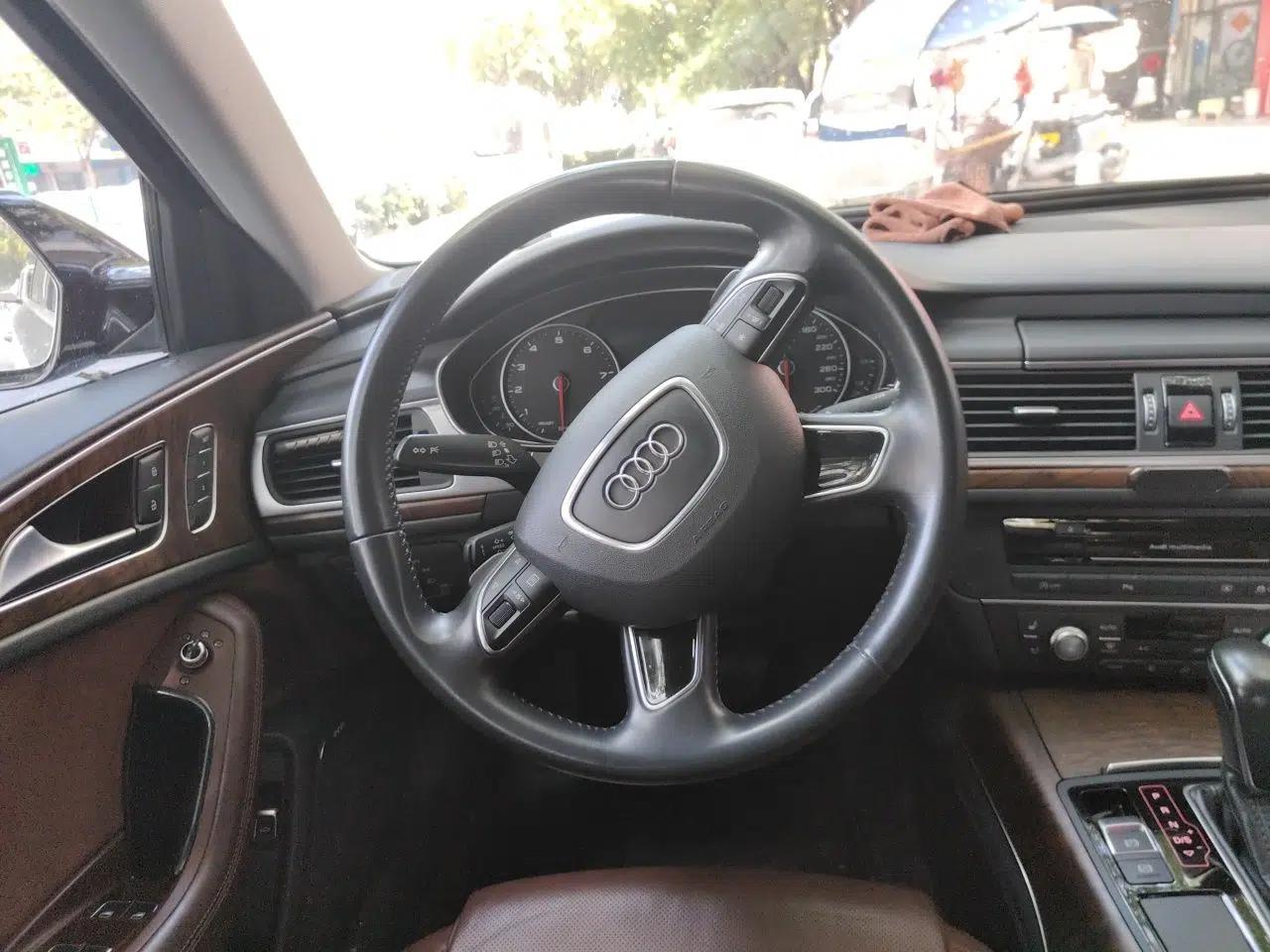Audi A6L 2018 30th Anniversary Edition 45 TFSI quattro Luxury Model — миниатюра 10
