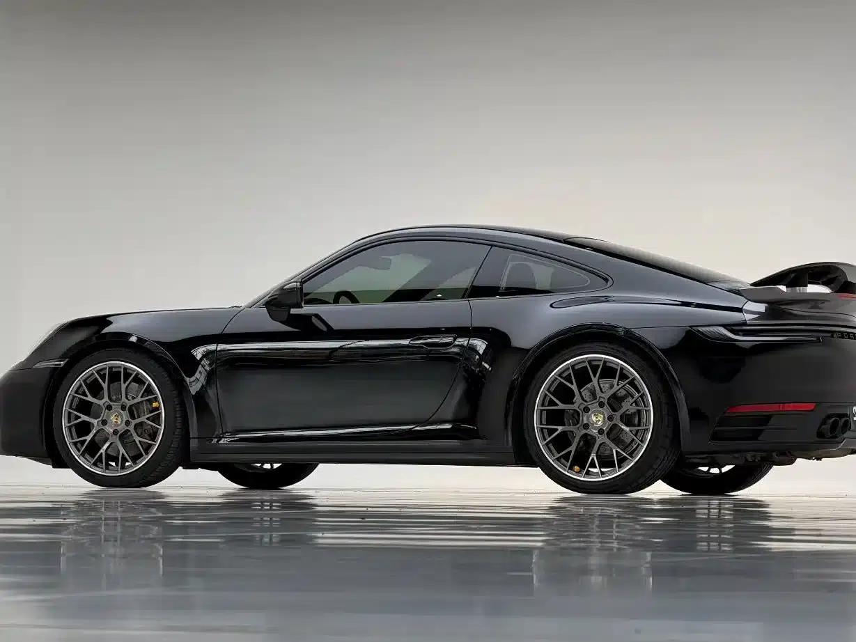 Porsche 911 2020 Carrera 3.0T — миниатюра 3