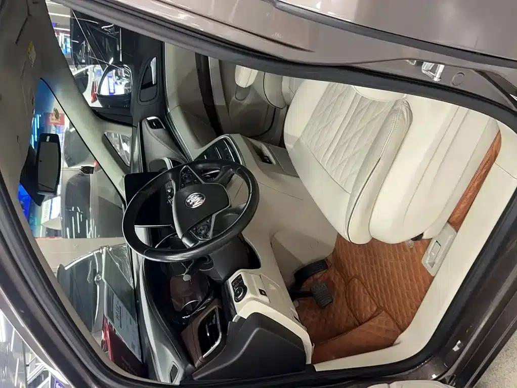 Buick GL8 2022 Land Business Class 652T Luxury — миниатюра 13