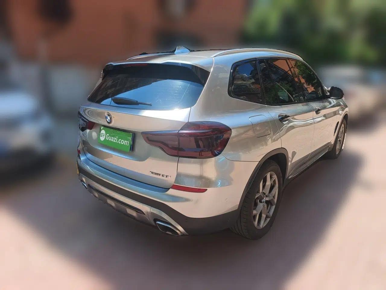 BMW X3 2021 xDrive28i Luxury Package — миниатюра 6