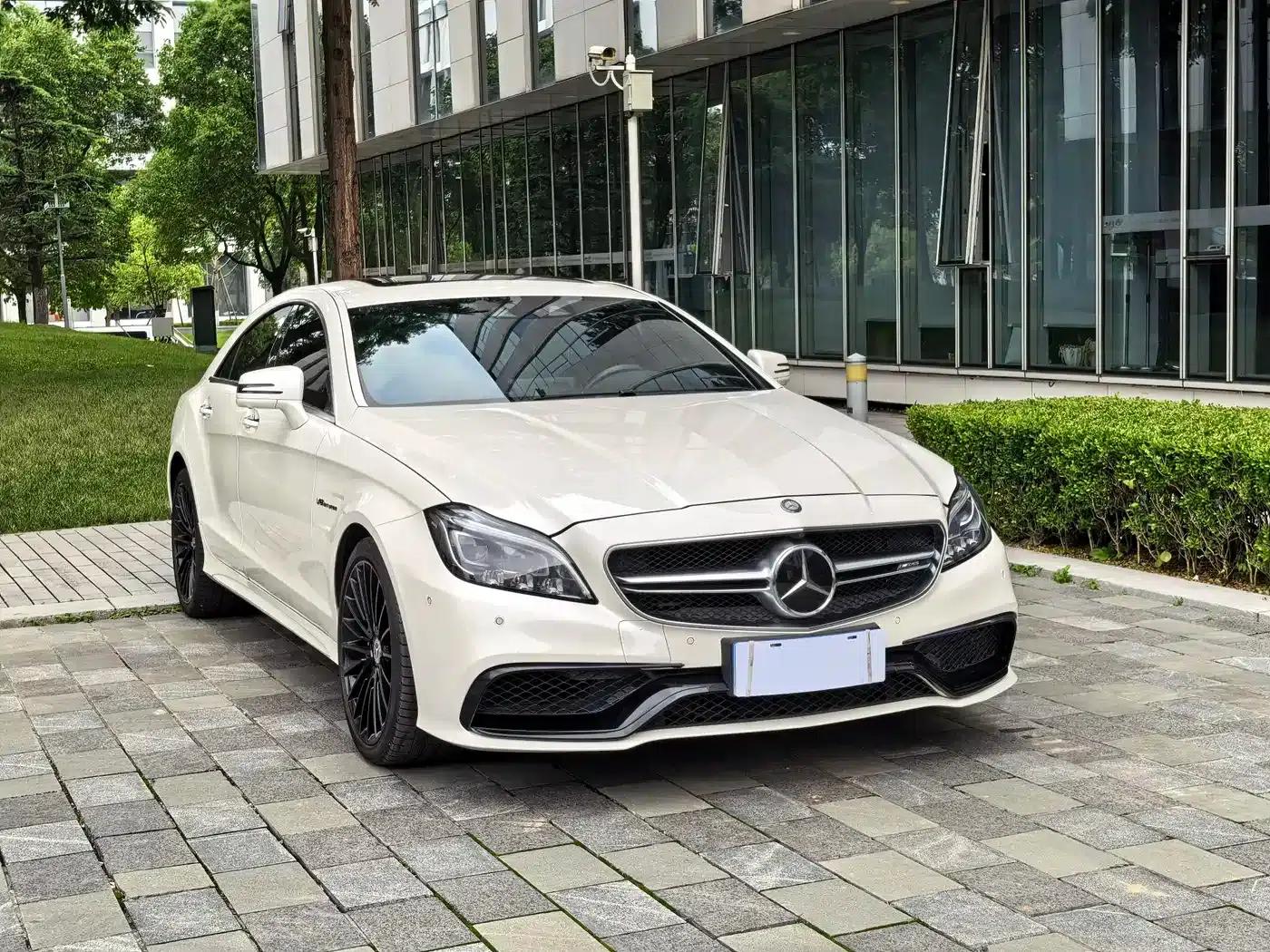 2015 Mercedes-Benz CLS AMG 63 4MATIC — миниатюра 3