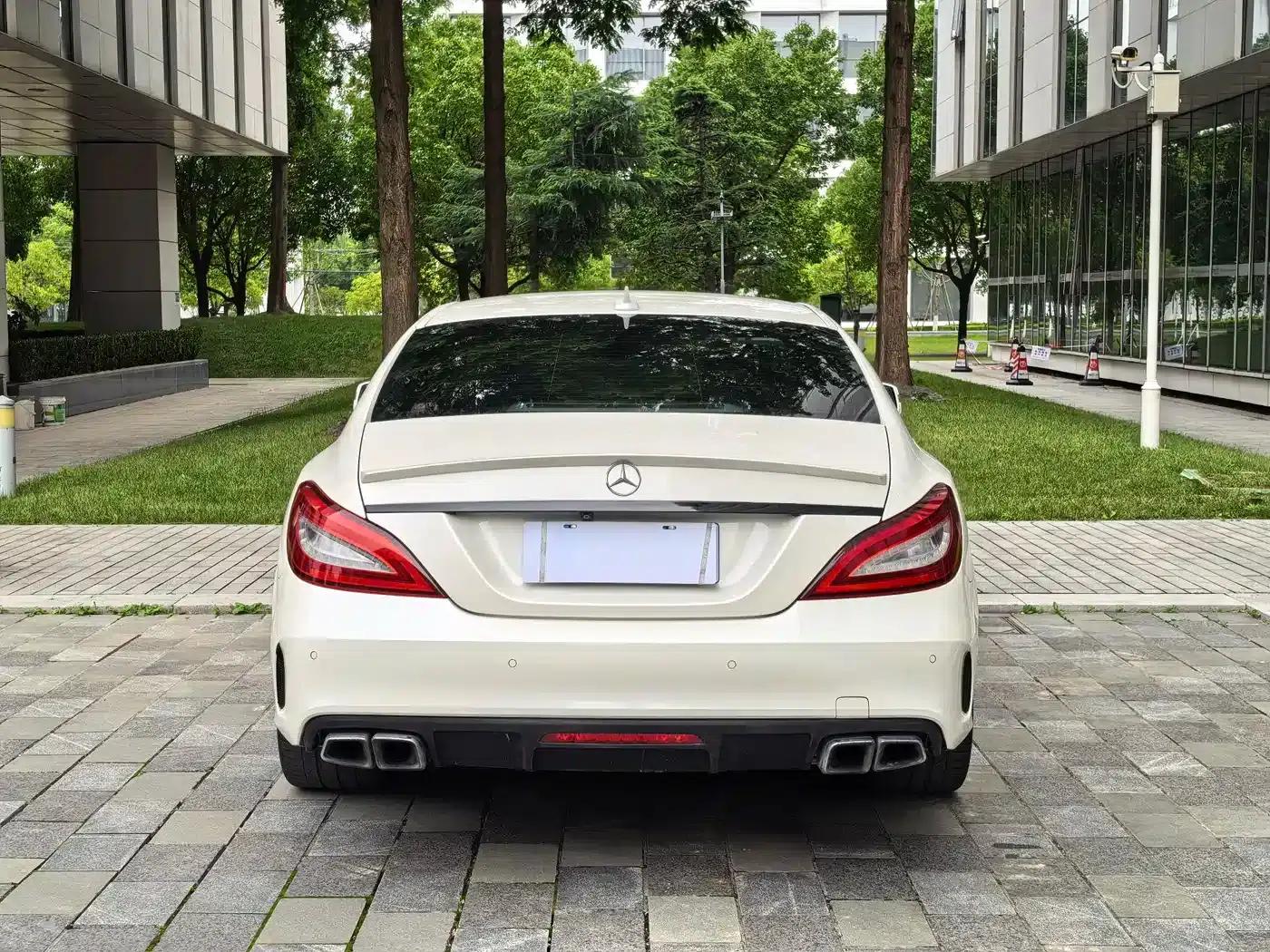 2015 Mercedes-Benz CLS AMG 63 4MATIC — миниатюра 49