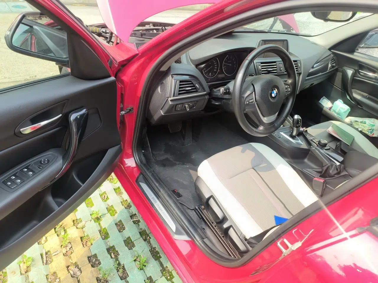 BMW 1 Series 2012 116i Urban Edition — миниатюра 16
