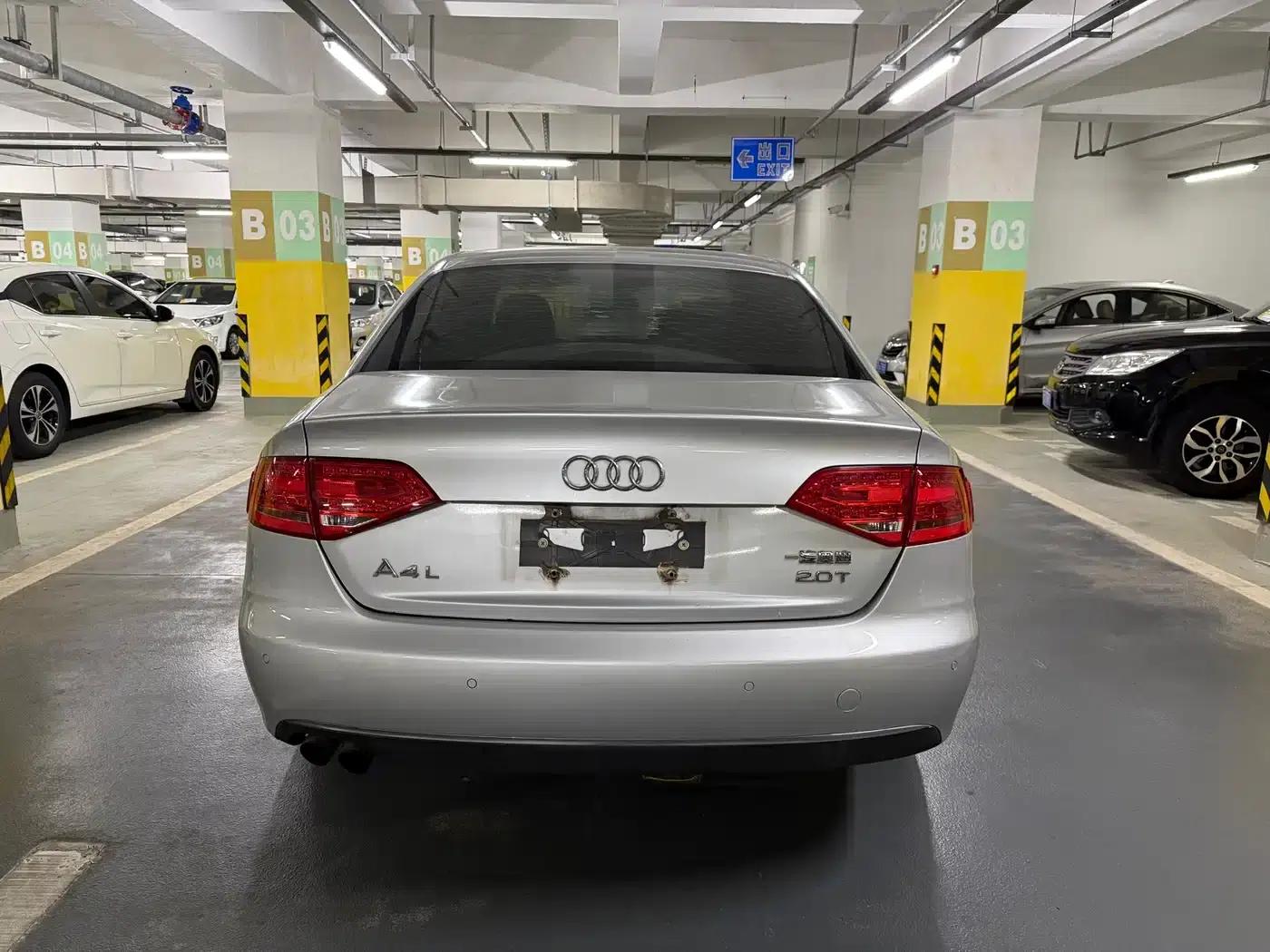 Audi A4L 2012 2.0 TFSI Automatic Comfort — миниатюра 3