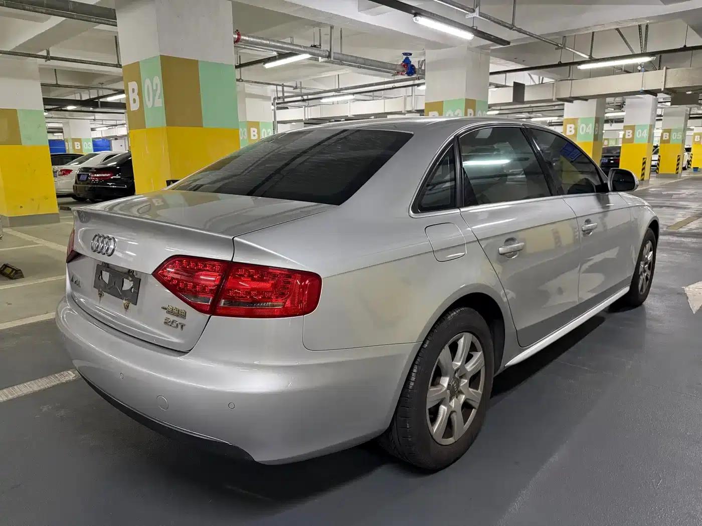 Audi A4L 2012 2.0 TFSI Automatic Comfort — миниатюра 4