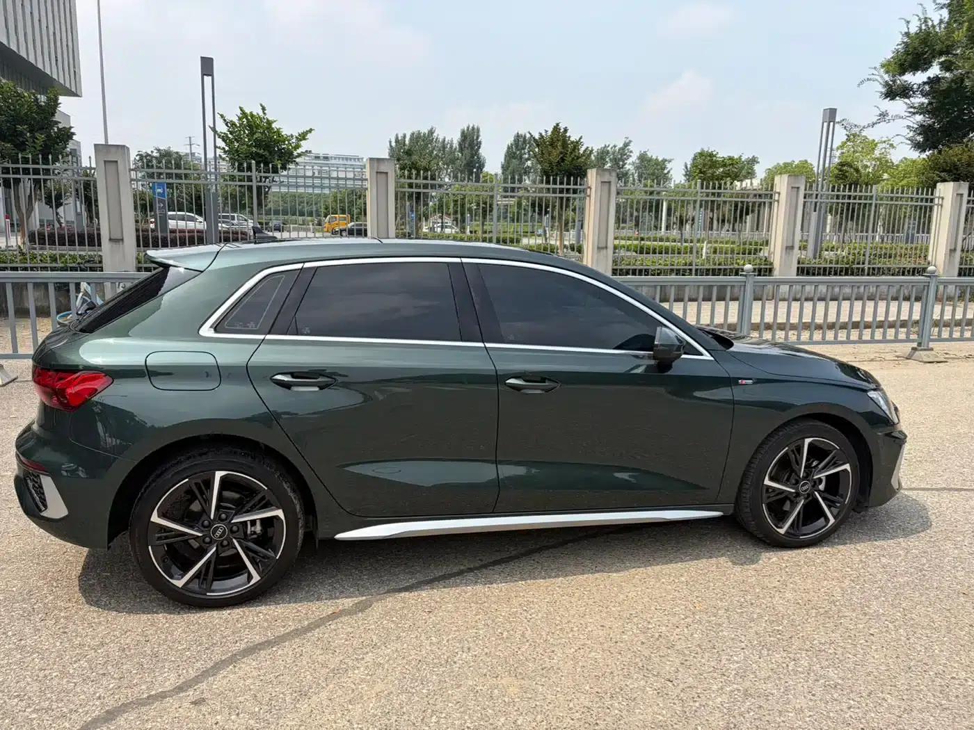 2022 Audi A3 A3L Limousine 35 TFSI Fashion Sport — миниатюра 4