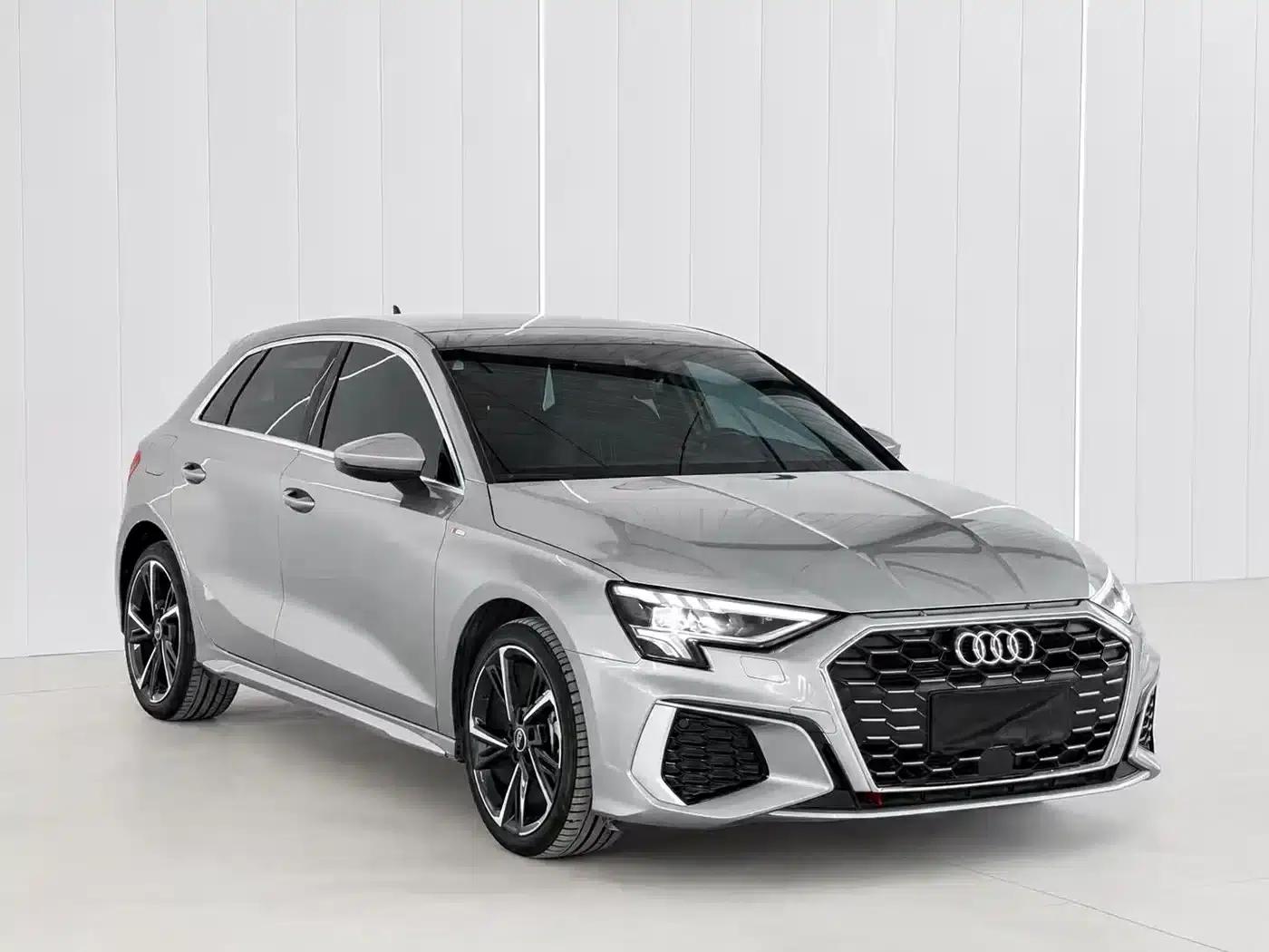 Audi A3 2023 Sportback 35 TFSI Fashion Sport — миниатюра 3