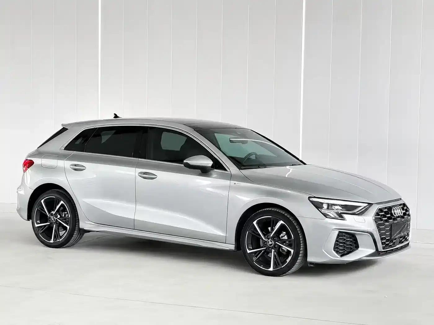 Audi A3 2023 Sportback 35 TFSI Fashion Sport — миниатюра 4