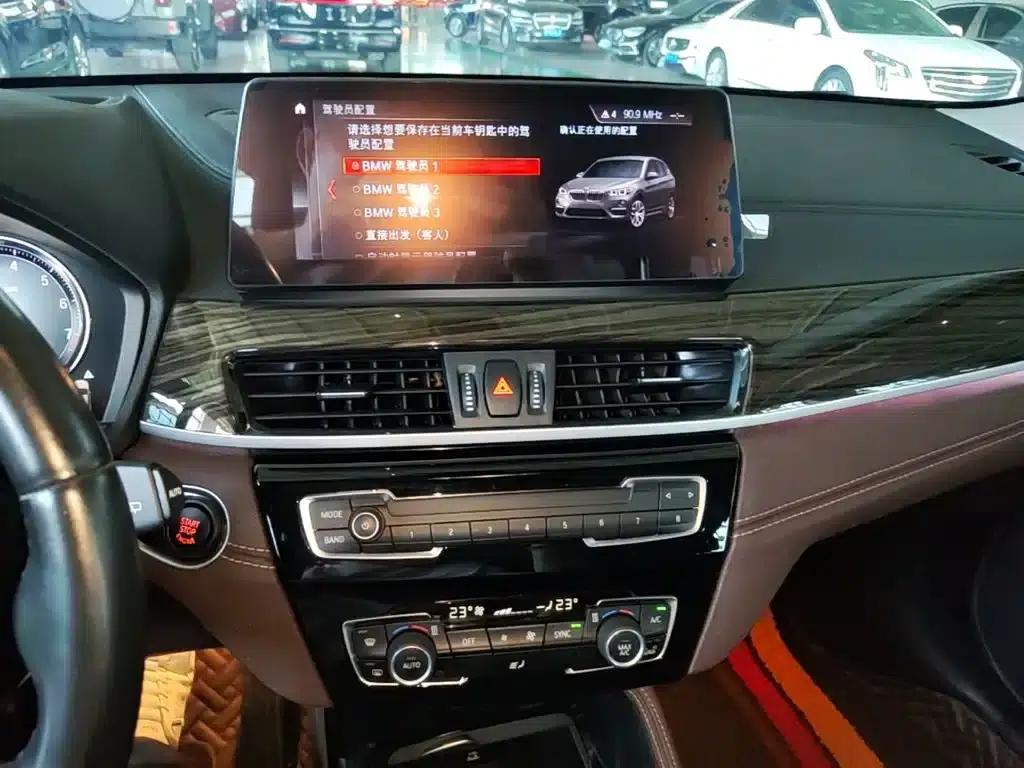BMW X1 2021 xDrive25Li Premium — миниатюра 13