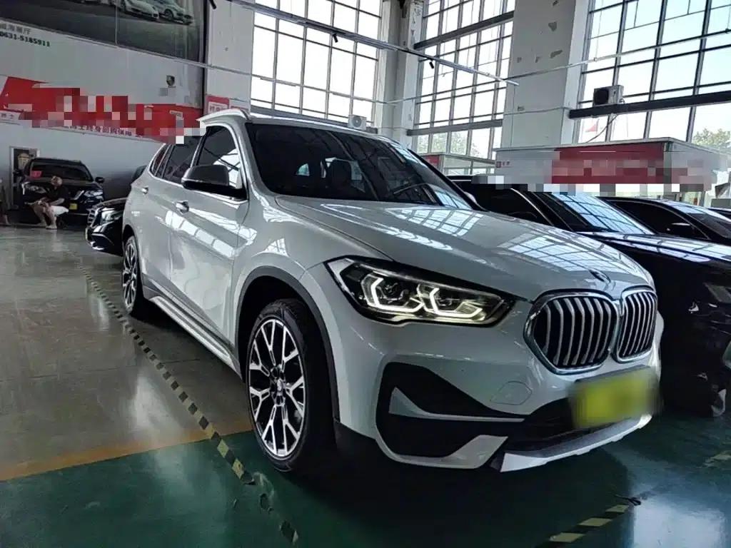 BMW X1 2021 xDrive25Li Premium — миниатюра 4