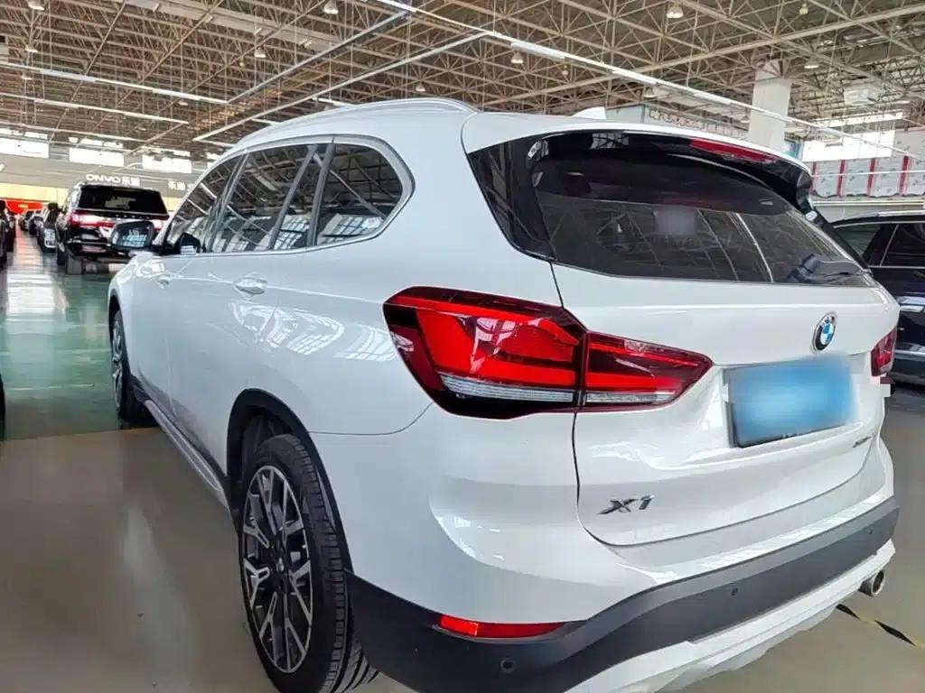 BMW X1 2021 xDrive25Li Premium — миниатюра 5