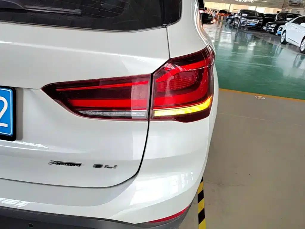 BMW X1 2021 xDrive25Li Premium — миниатюра 8