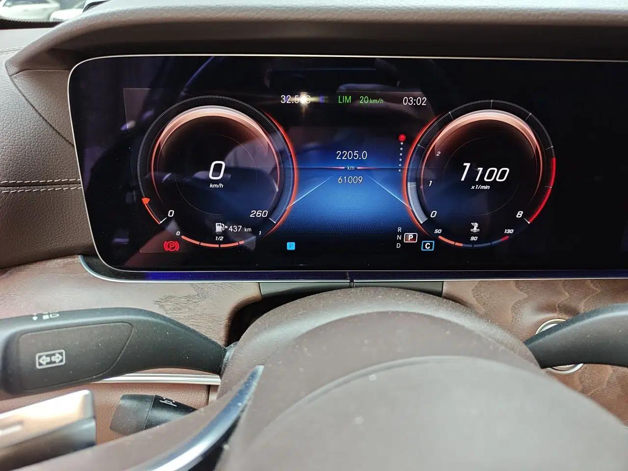 Mercedes-Benz E-Class 2021 E 300 L Stylish Model — миниатюра 11