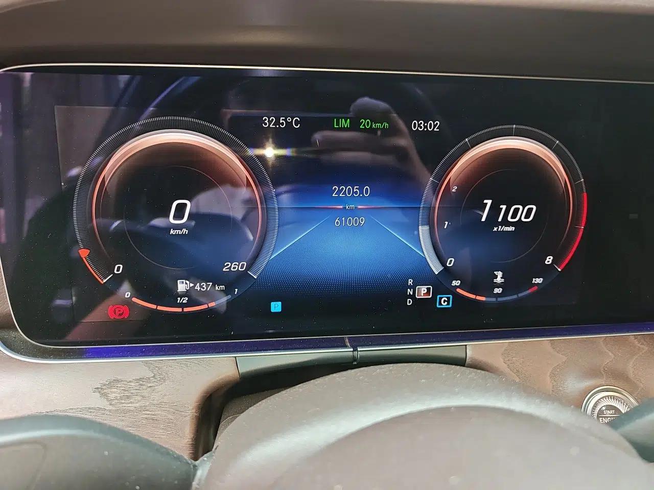 Mercedes-Benz E-Class 2021 E 300 L Stylish Model — миниатюра 12