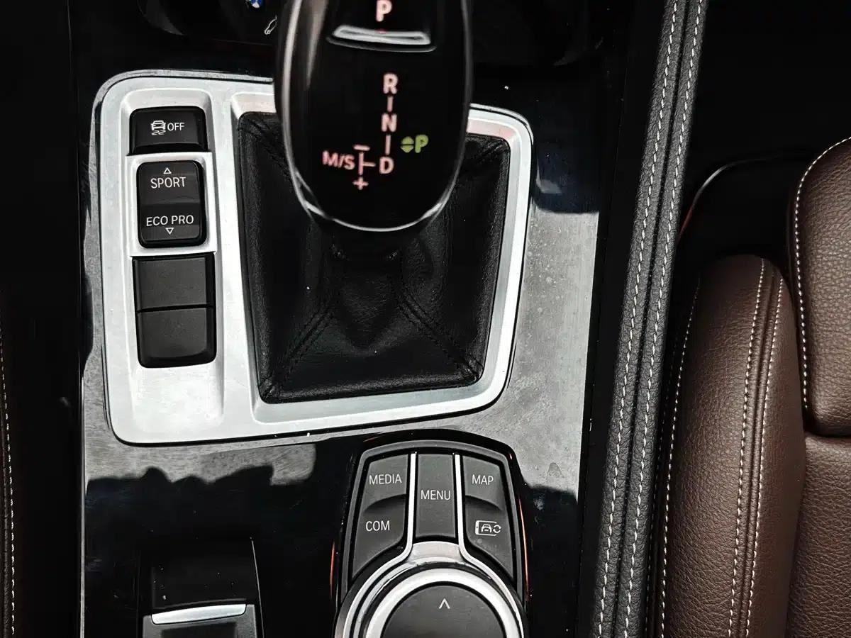 2021 BMW 1 Series Facelift 120i M Sport — миниатюра 21