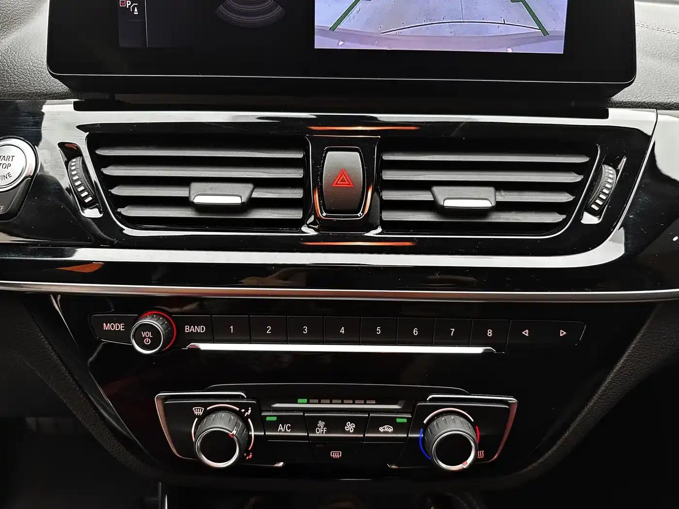 2021 BMW 1 Series Facelift 120i M Sport — миниатюра 22