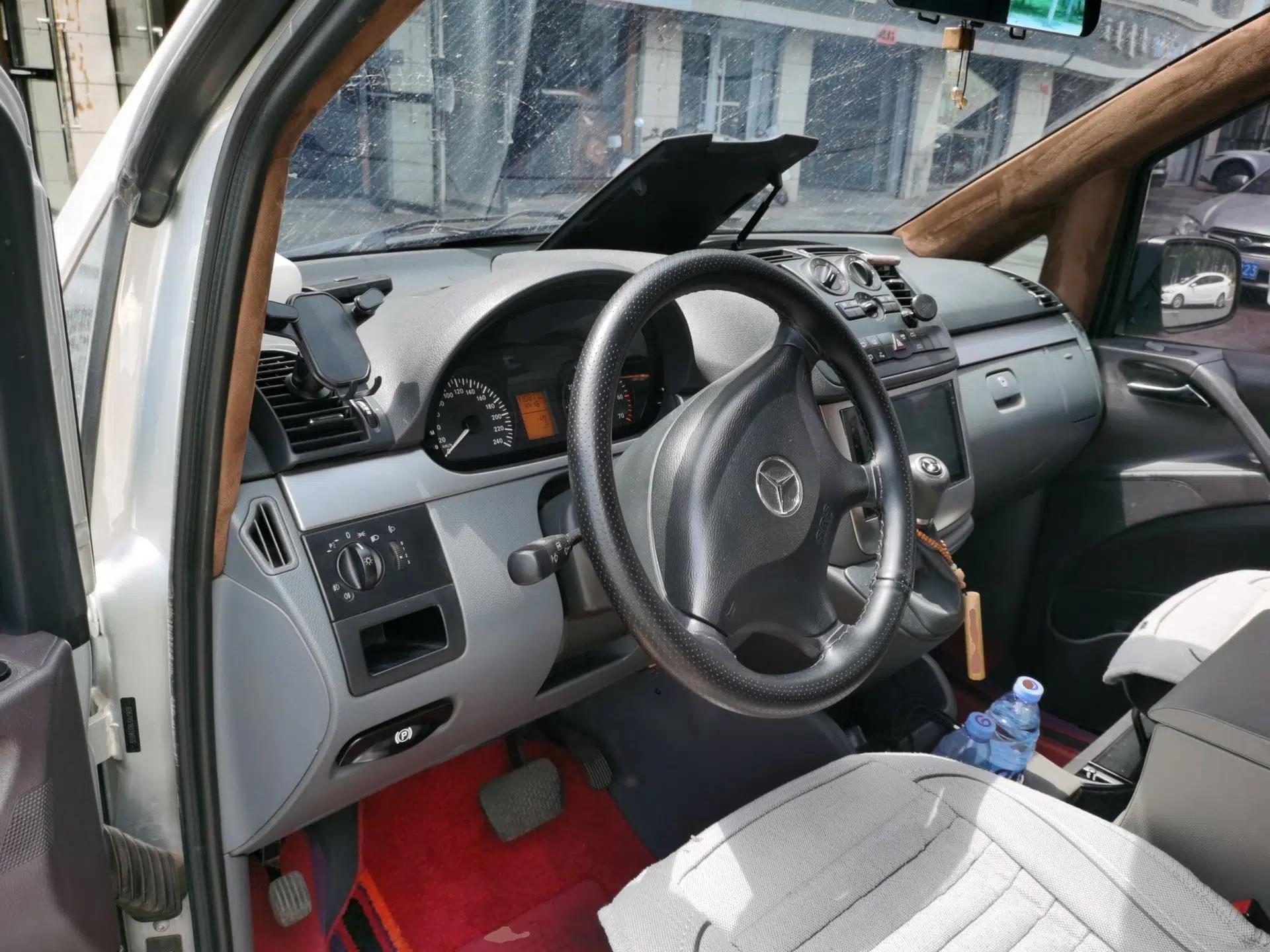 Mercedes-Benz Vito 2011 2.5L Elite Edition — миниатюра 16