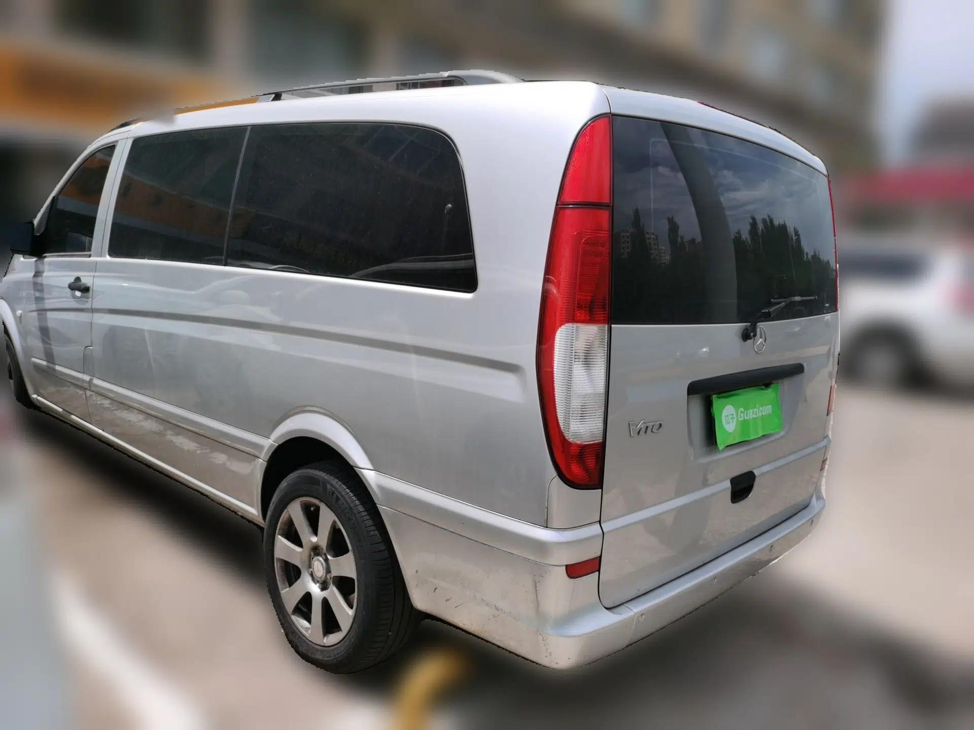 Mercedes-Benz Vito 2011 2.5L Elite Edition — миниатюра 4
