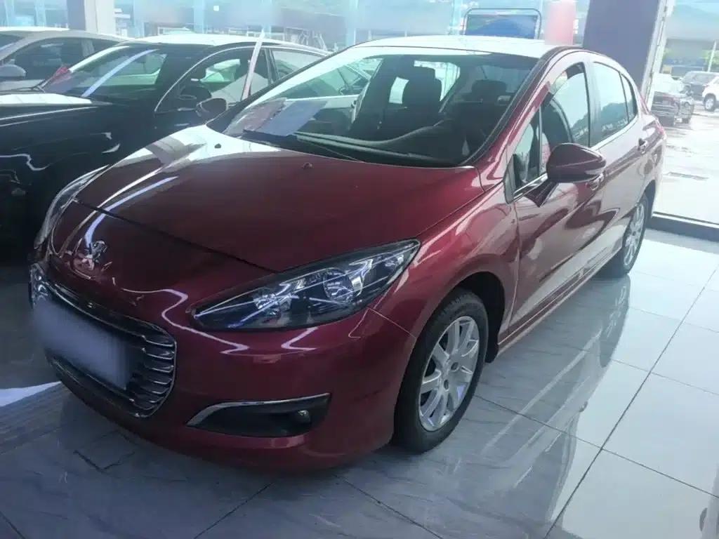 Peugeot 308 2014 Enjoy Edition Classic 1.6L Automatic Fashion Model — миниатюра 2