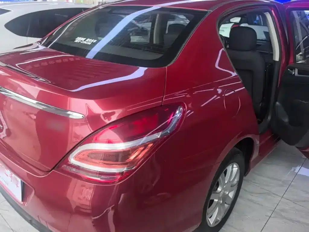 Peugeot 308 2014 Enjoy Edition Classic 1.6L Automatic Fashion Model — миниатюра 7