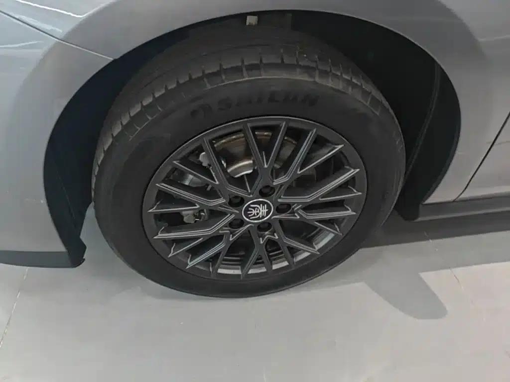 Qin PLUS 2025 EV Smart Driving Edition 420KM Leading Model — миниатюра 23