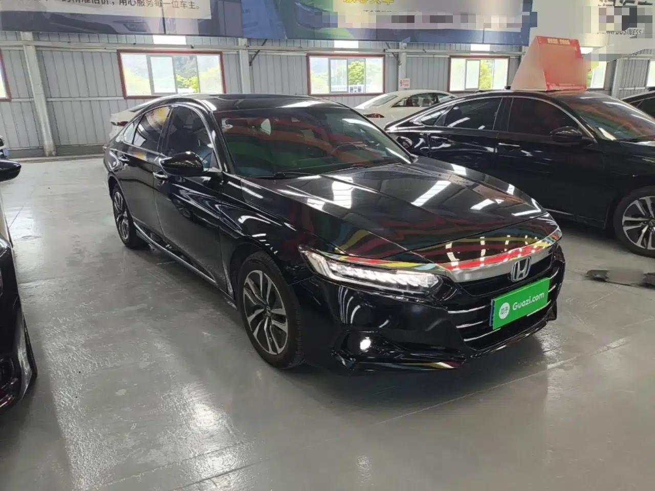 Honda Accord 2022 Xing·Hybrid 2.0L Xingling Version — миниатюра 3
