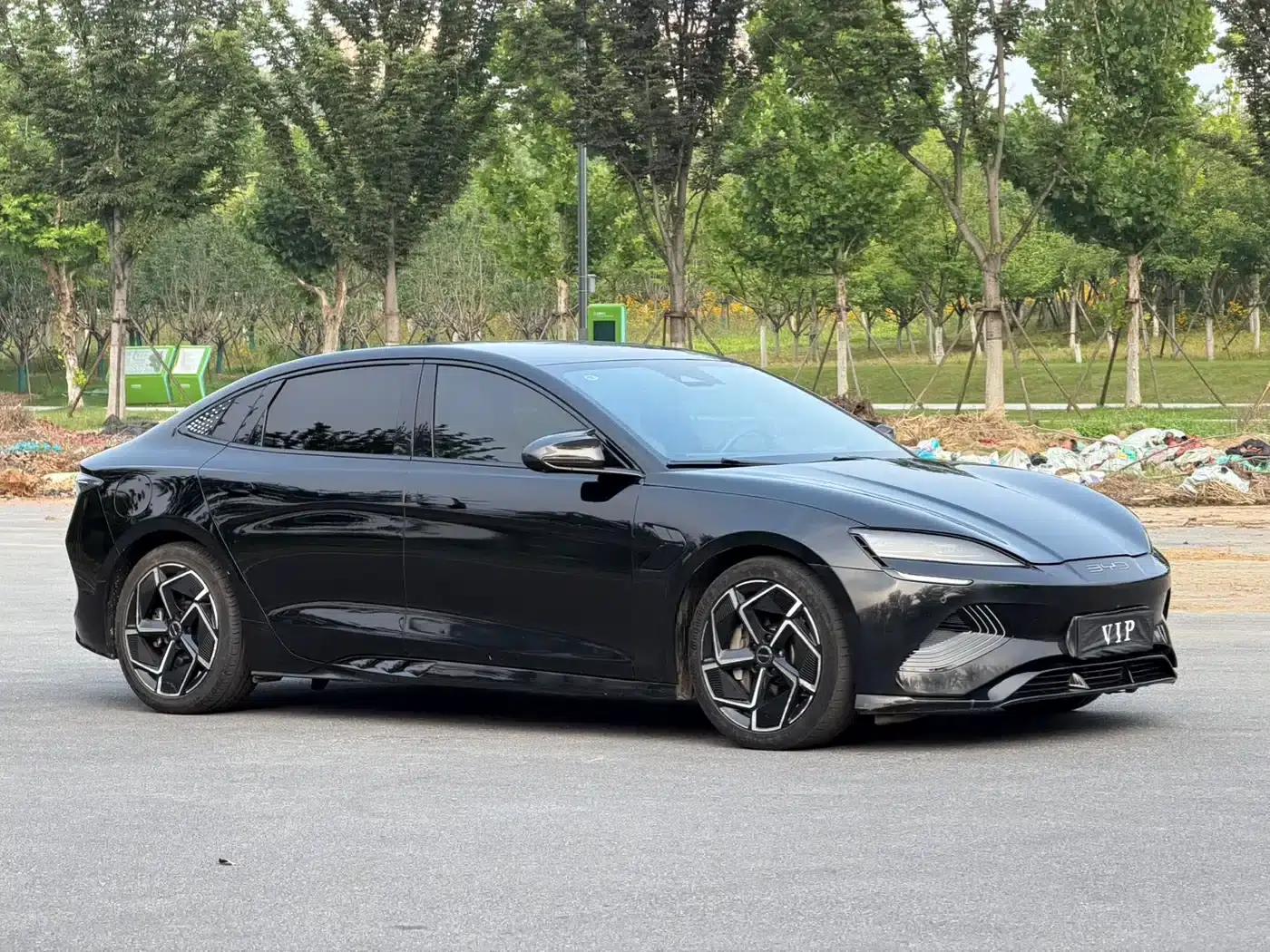 Seal 2023 Champion Edition 700km Performance Version — миниатюра 3