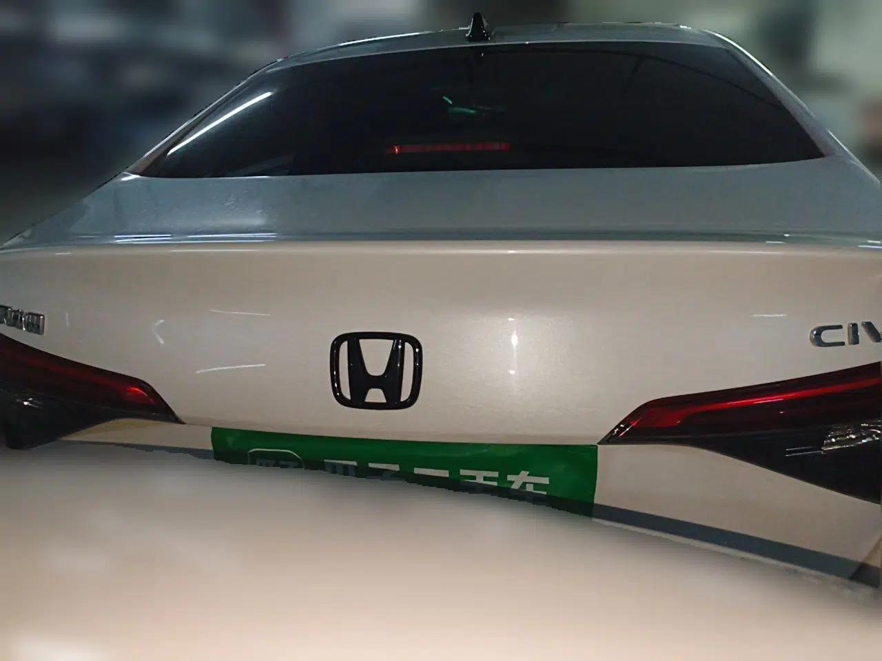 Honda Civic 2022 240TURBO CVT Dynamic Edition — миниатюра 5