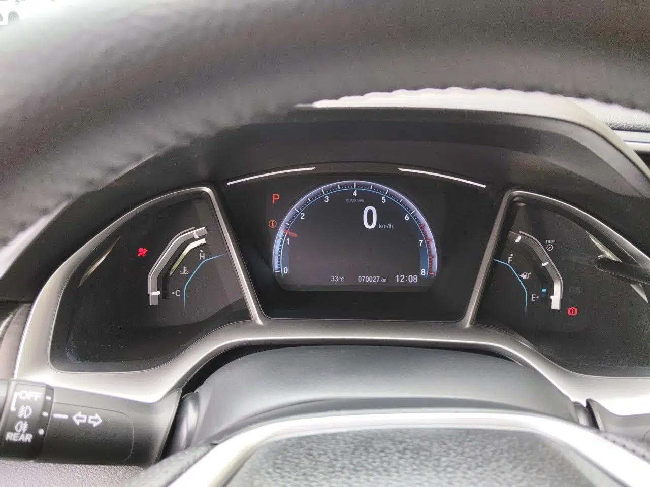 Honda Civic 2019 220TURBO CVT Dynamic Edition China VI — миниатюра 11