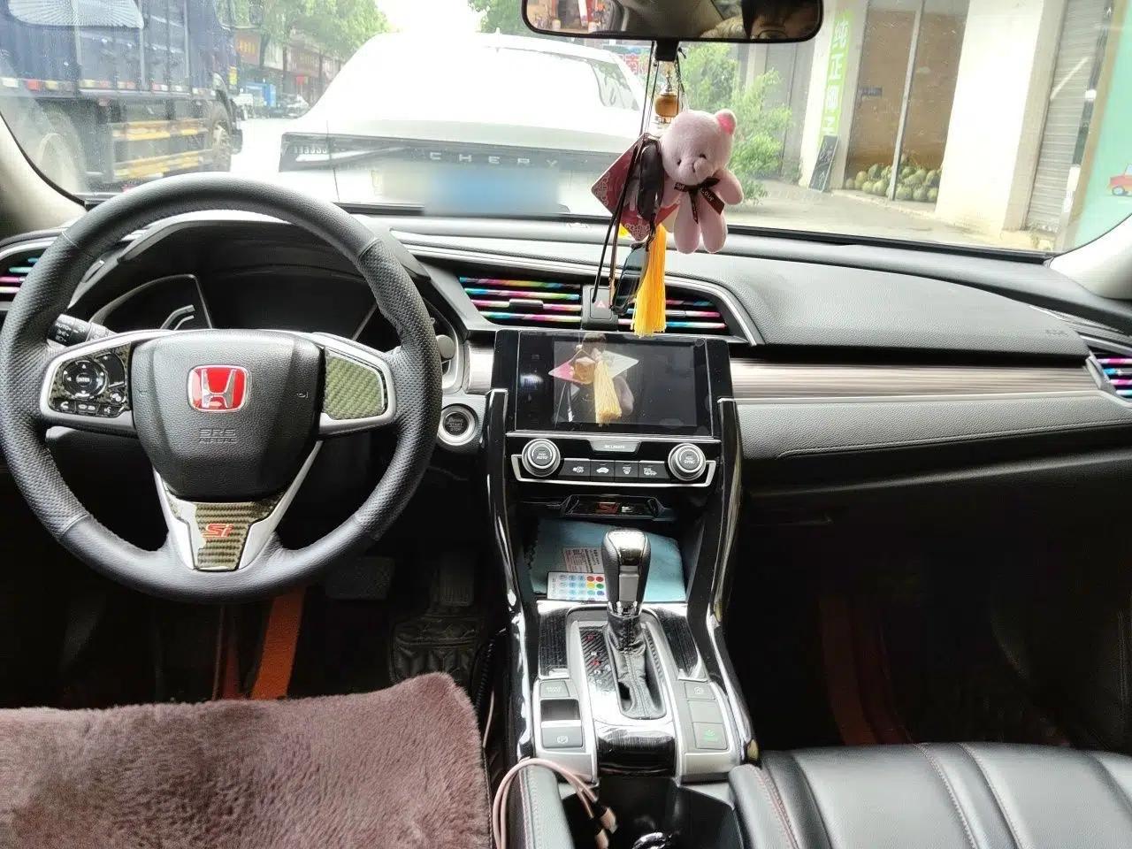 Honda Civic 2019 220TURBO CVT Dynamic Edition China VI — миниатюра 9