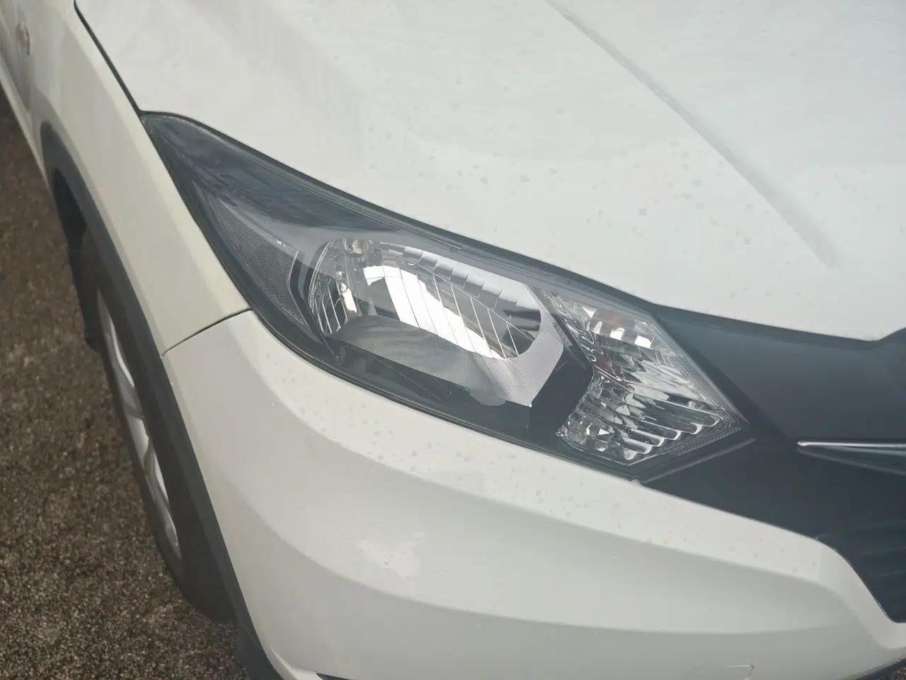 Honda Vezel 2015 1.5L CVT two-wheel drive Comfort trim — миниатюра 7