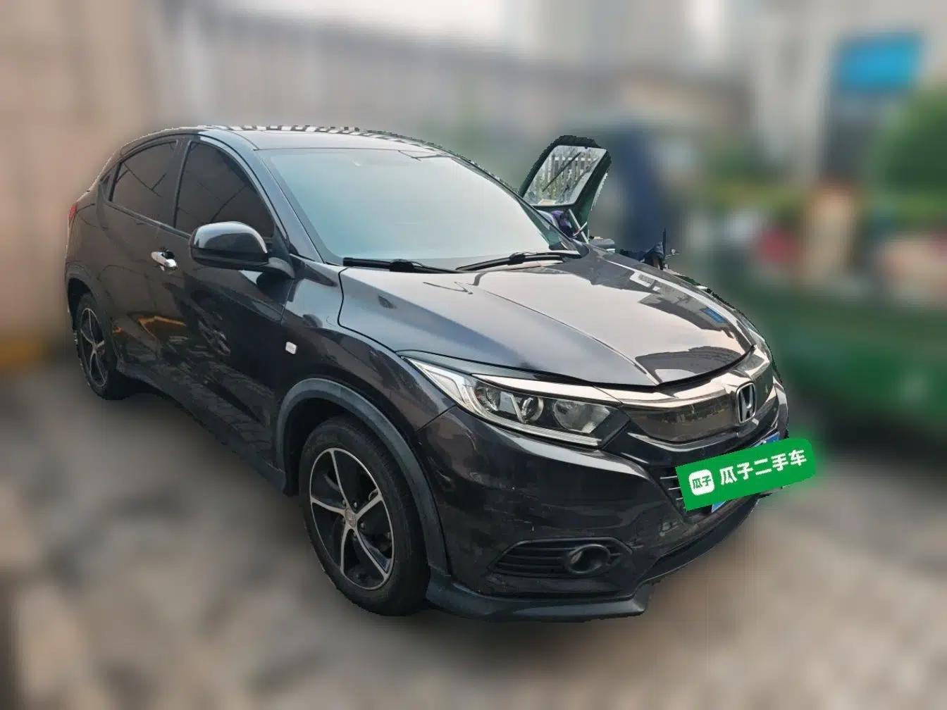 Honda Vezel 2020 1.5L CVT Pioneer Edition — миниатюра 3