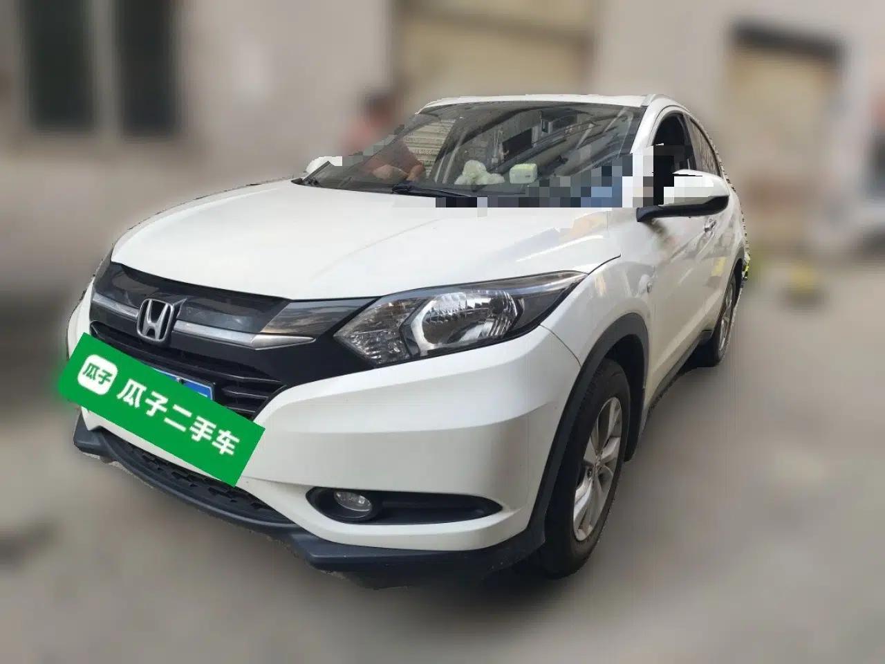 Honda Vezel 2017 1.5L CVT 2WD Comfort Model — миниатюра 1