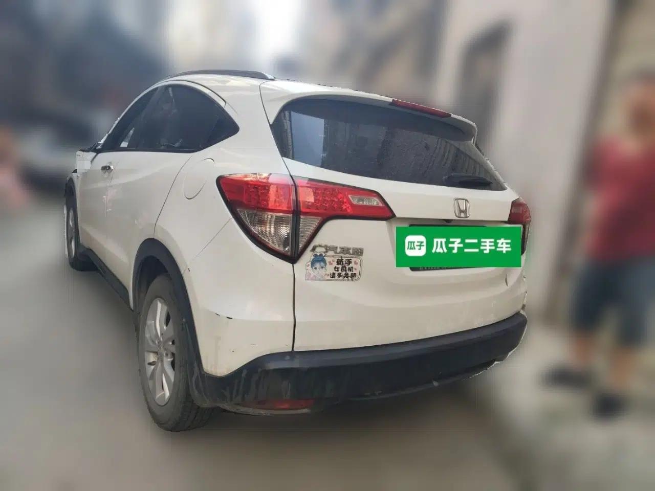 Honda Vezel 2017 1.5L CVT 2WD Comfort Model — миниатюра 4