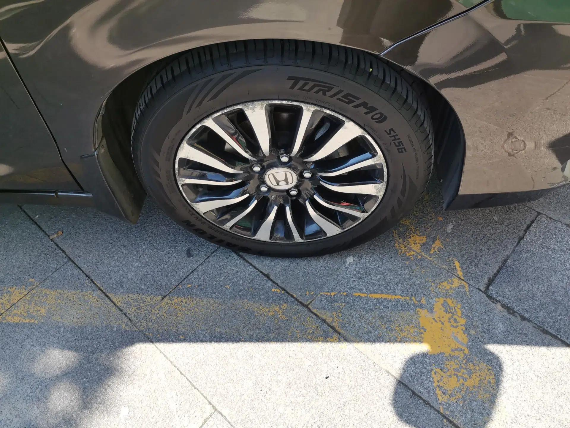 Honda Crider 2013 1.8L automatic flagship version — миниатюра 8