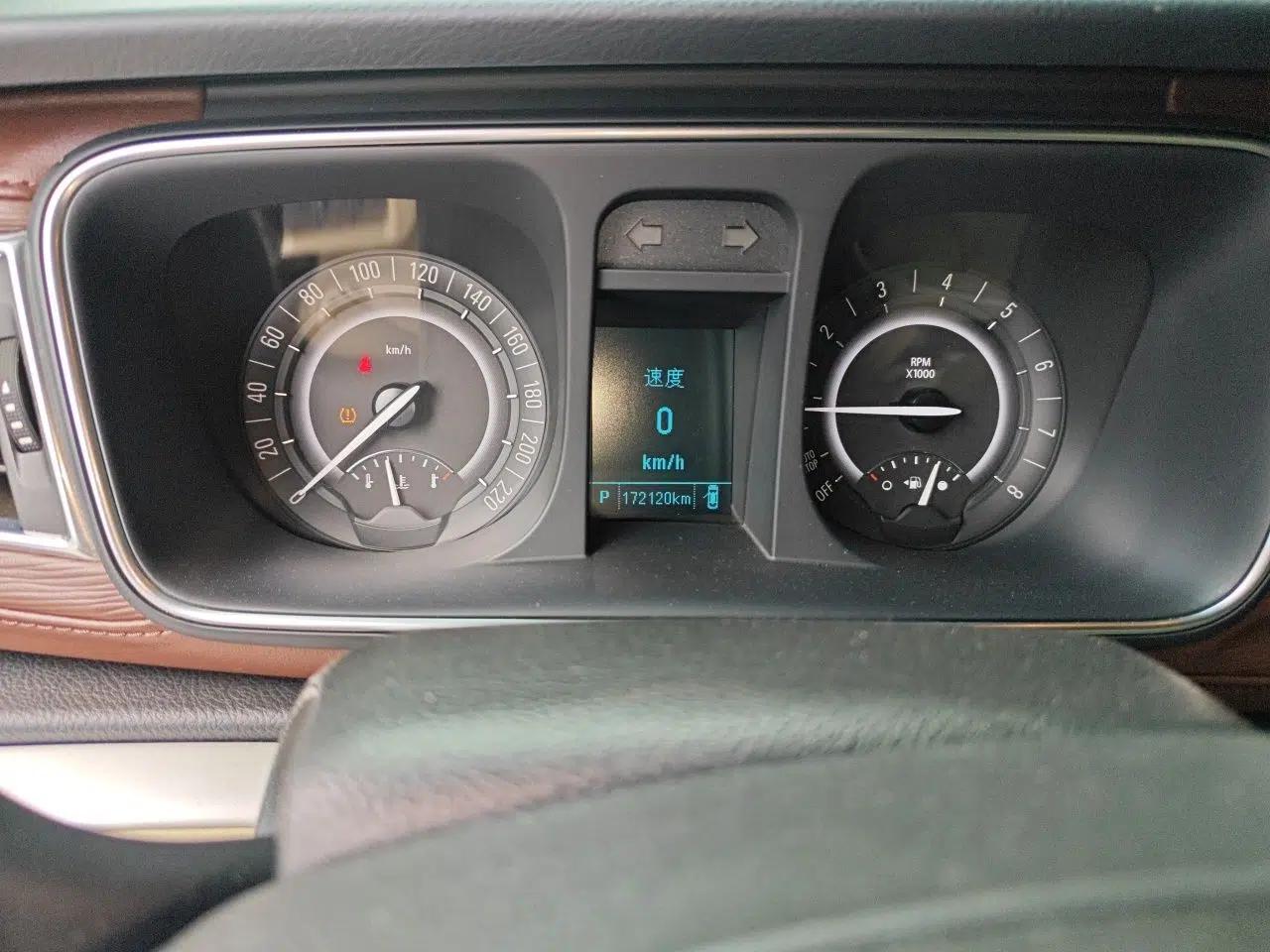 Buick GL8 2017 25S Luxury Version China V Standard — миниатюра 12
