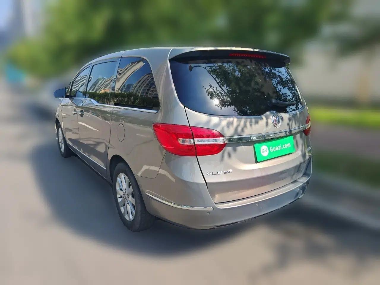 Buick GL8 2017 25S Luxury Version China V Standard — миниатюра 4