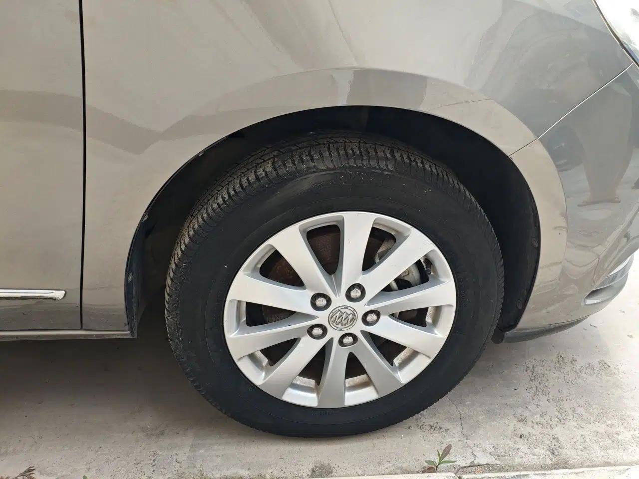 Buick GL8 2017 25S Luxury Version China V Standard — миниатюра 8
