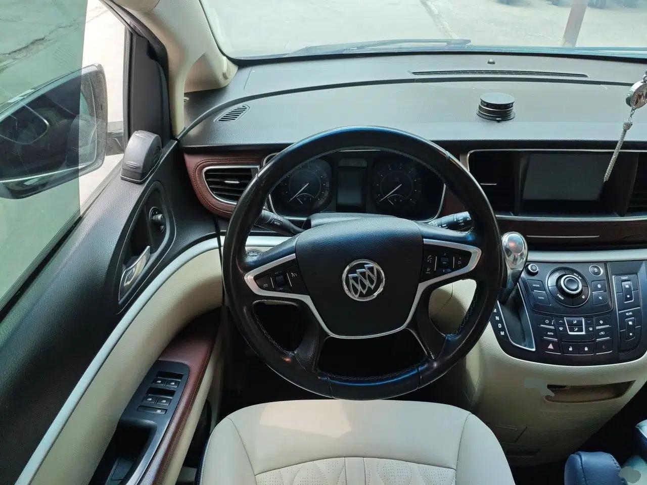 Buick GL8 2017 25S Luxury Version China V Standard — миниатюра 10