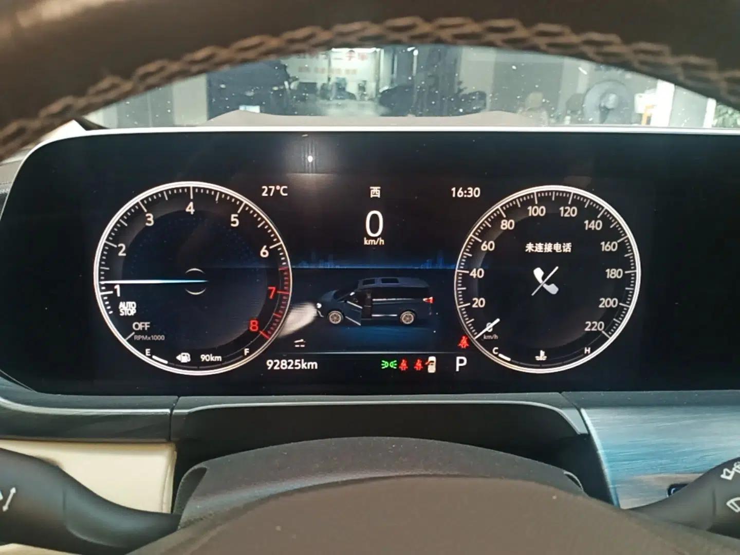Buick GL8 2021 ES Landtrek 653T Luxury Model — миниатюра 14