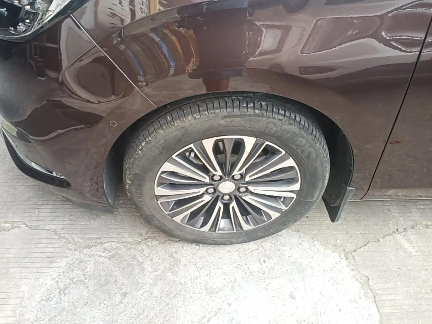 Buick GL8 2021 ES Landtrek 653T Luxury Model — миниатюра 10