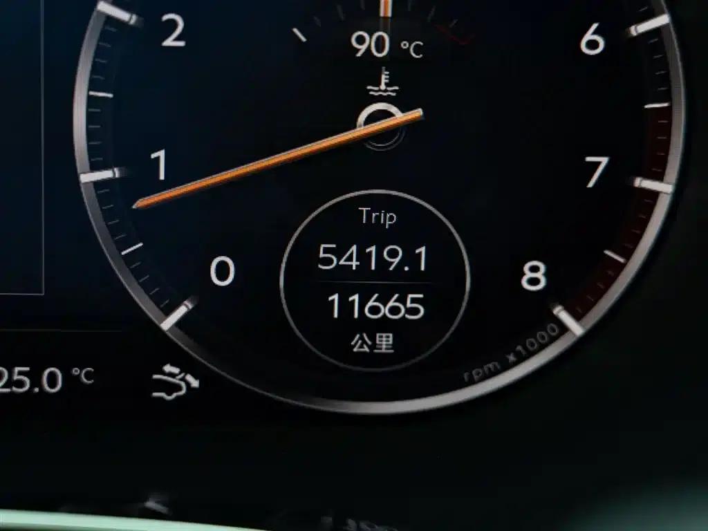 2024 Continental 4.0T GT V8 — миниатюра 21