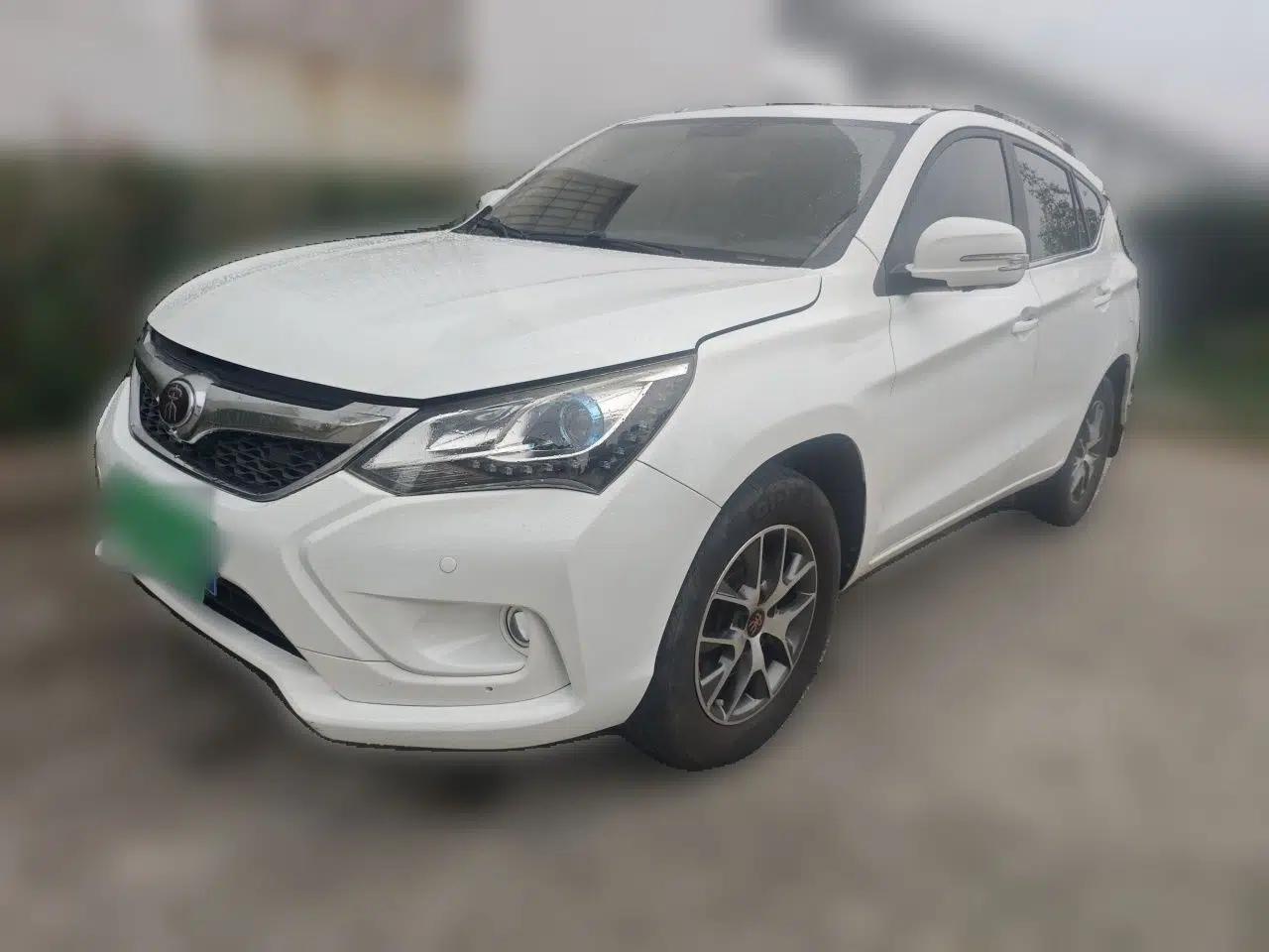 BYD Song 2017 Gaishe Upgrade Edition 1.5TID Automatic Elite Model — миниатюра 1