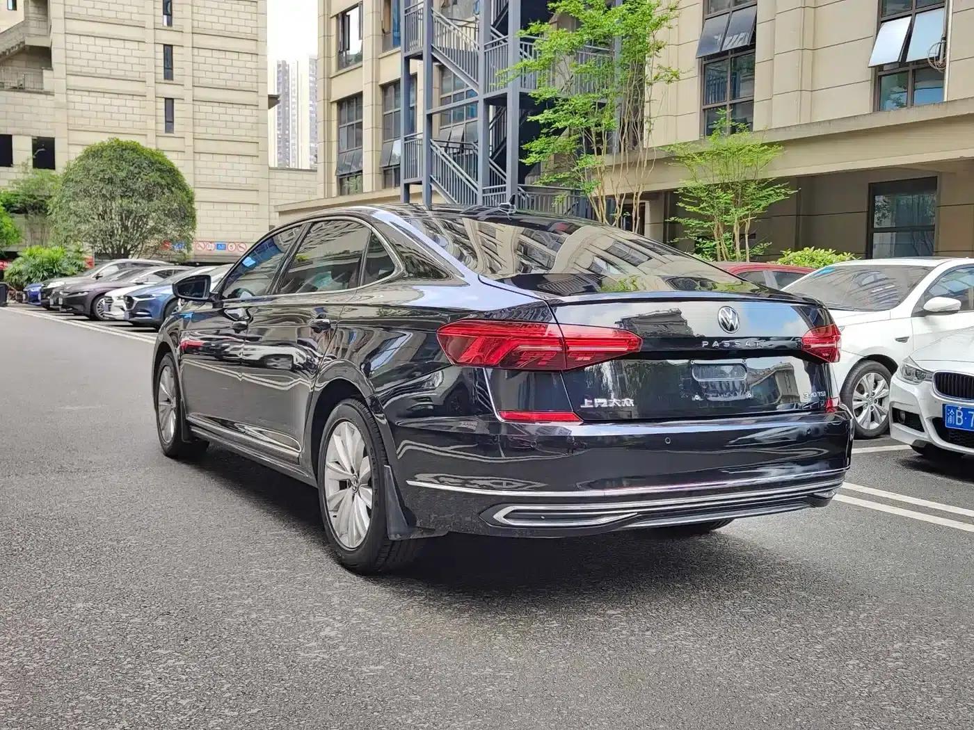 2021 Passat 330TSI Elite Edition — миниатюра 4